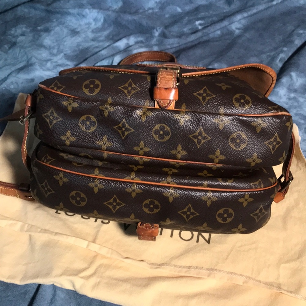 ❌SOLD❌ - Louis Vuitton Saumur 35 - Picture 4 of 8